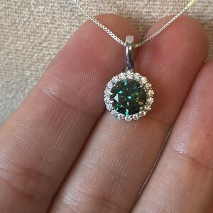 NEW 2.0 Carat Alexandrite 8mm Moissanite Diamond Pendant S925 Sterling Silver